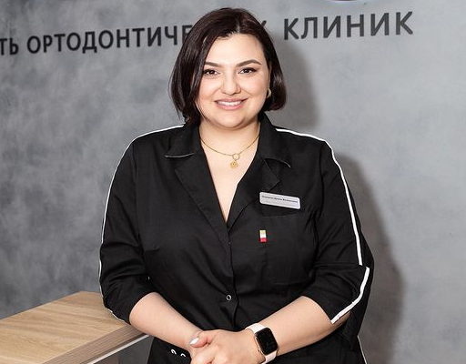 Красивая челюсть
